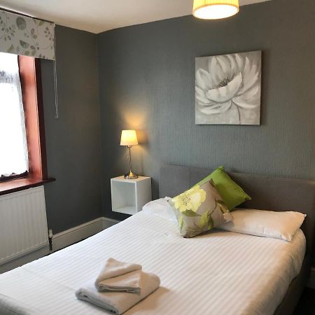 Bridgemary Manor Hotel & Pub Gosport Bagian luar foto
