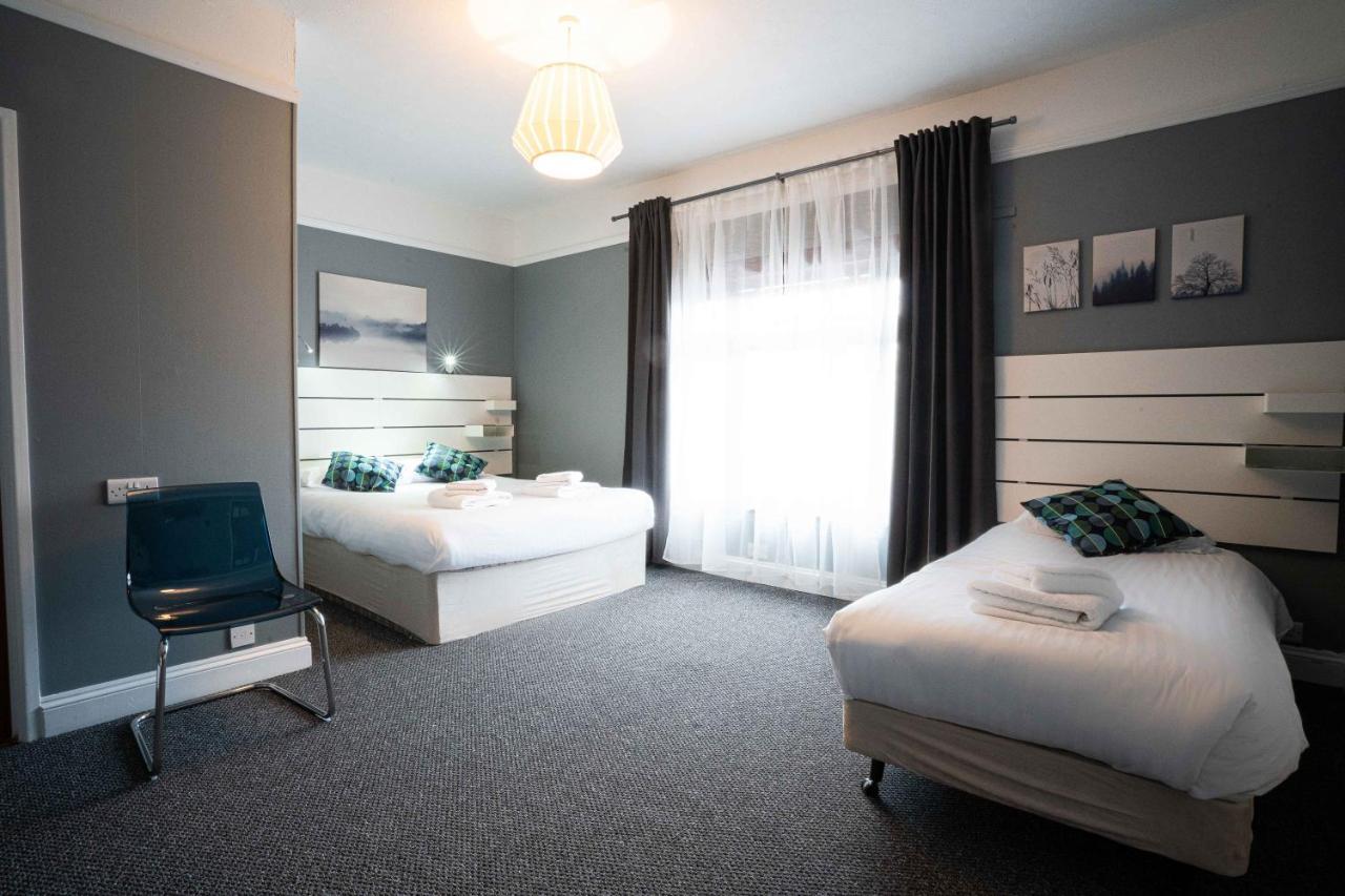 Bridgemary Manor Hotel & Pub Gosport Bagian luar foto