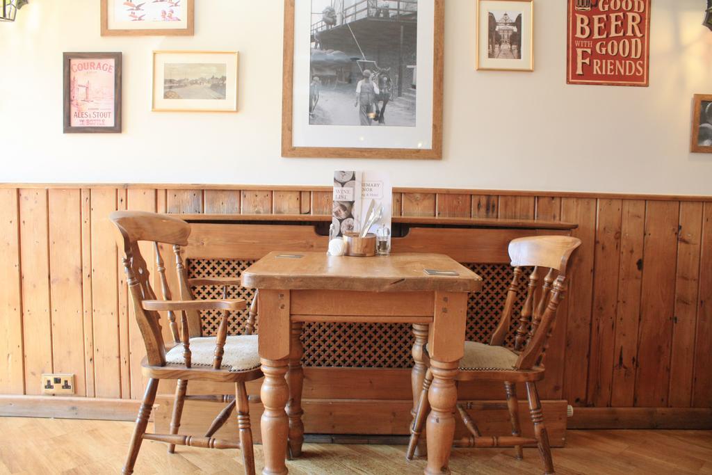 Bridgemary Manor Hotel & Pub Gosport Bagian luar foto