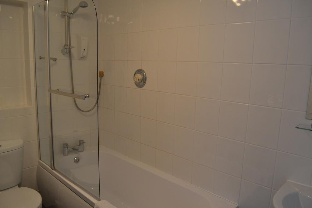 Bridgemary Manor Hotel & Pub Gosport Bagian luar foto