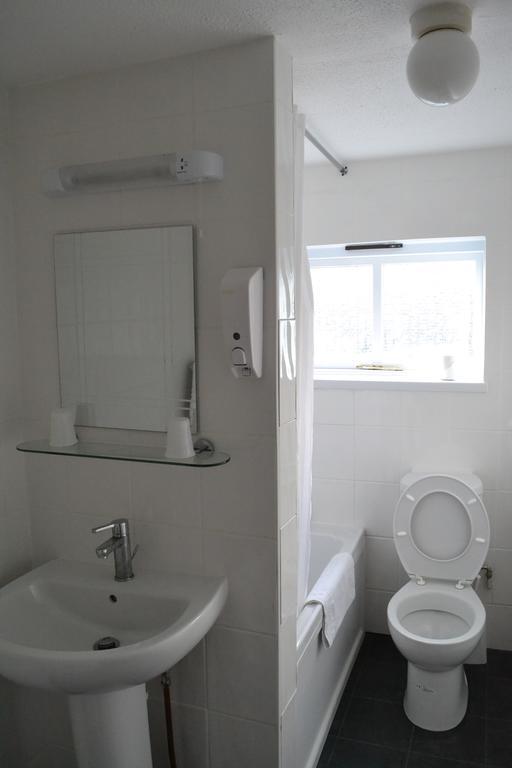 Bridgemary Manor Hotel & Pub Gosport Bagian luar foto